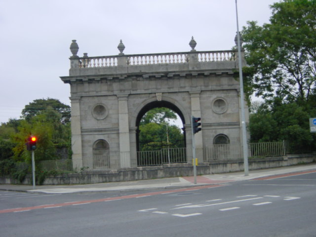 castel gate